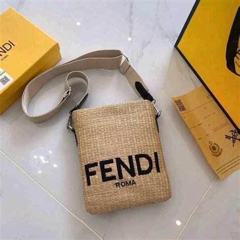 กระเป๋า fendi สะพายข้าง|fendi clothing for women.